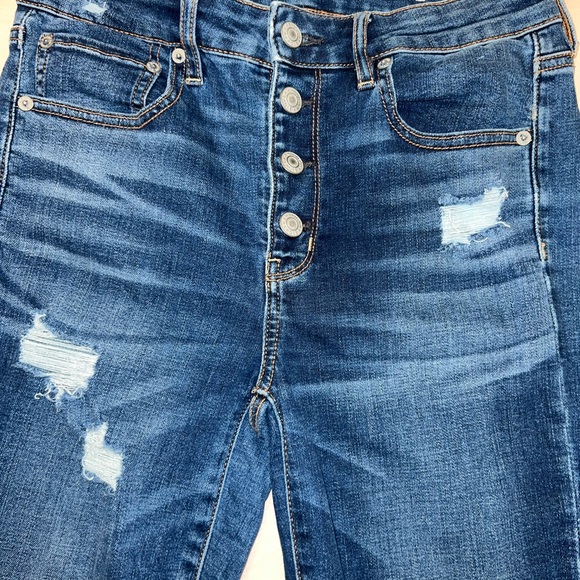 American eagle Distressed Women Jeans - Picture 5 of 5